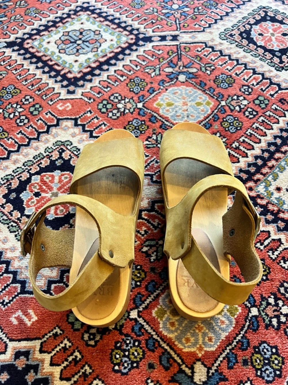 Bryr Ursi Fennel Suede Platform Sandal Clogs - Picture 5 of 7